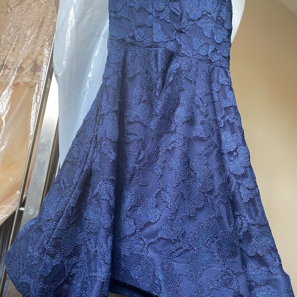 Proom dress - Picture 2 of 2